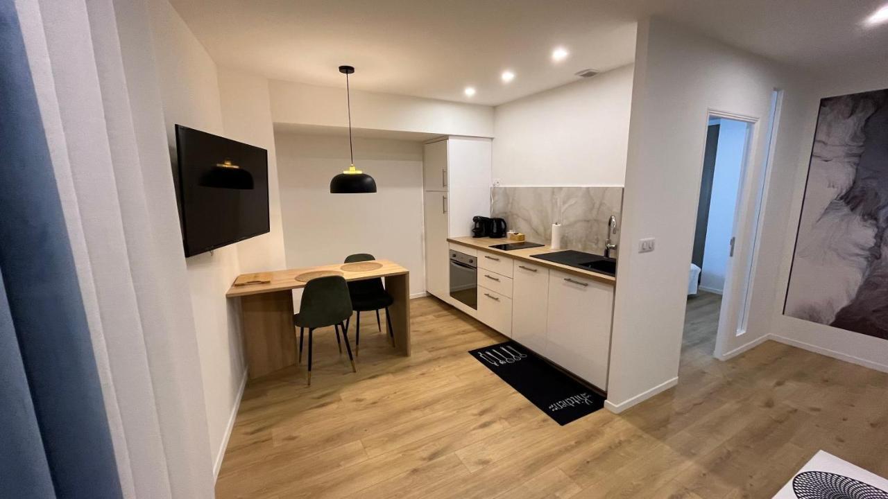 Appartement Luxe Jaune Saint-Etienne  Exterior foto